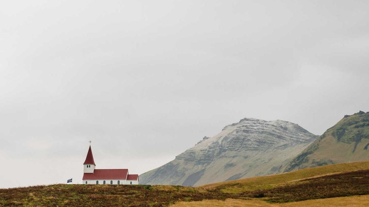 海拉尔离呼伦贝尔多远